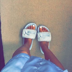 Rihanna puma slides